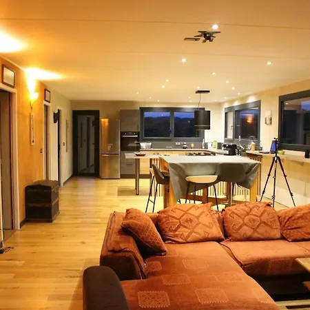 Ecological With A View Of Foret & Vallee Dordogne ! * Betaille