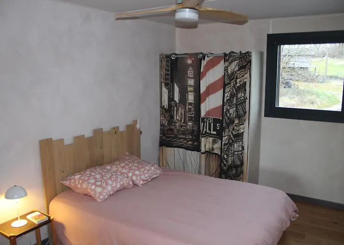 Ecologique Proche Rocamadour & Gouffre De Padirac Vue Vallee Dordogne