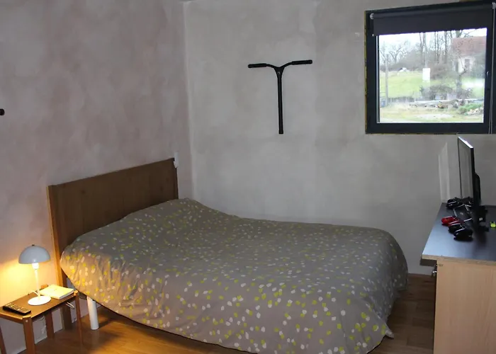 Ecologique Proche Rocamadour & Gouffre De Padirac Vue Vallee Dordogne Bétaille